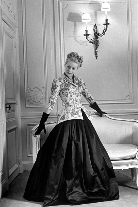 1940 dior|christian dior 1940s fashion.